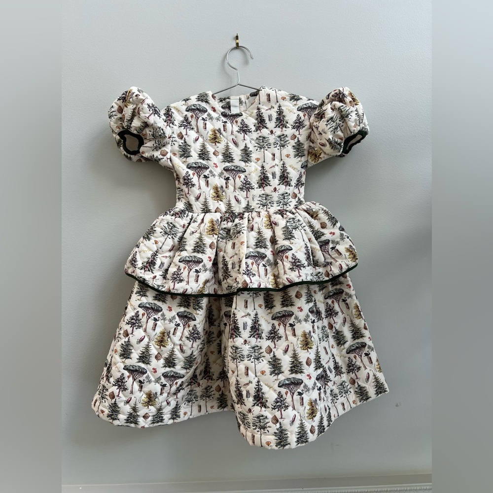 The Middle Daughter pine dress